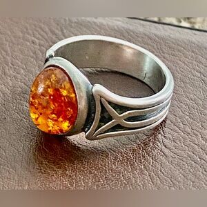 Vintage Amber Ring Sterling Silver: Honey Amber